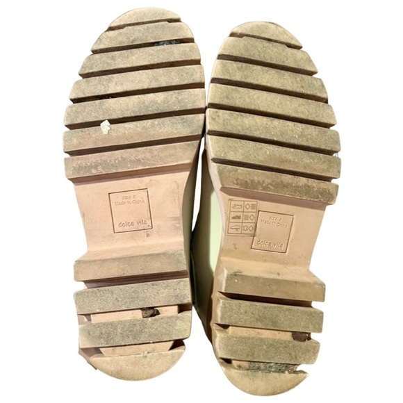 Dolce Vita Ivory Waterproof Chelsea Rain Boots | Size 8 - Picture 6 of 8